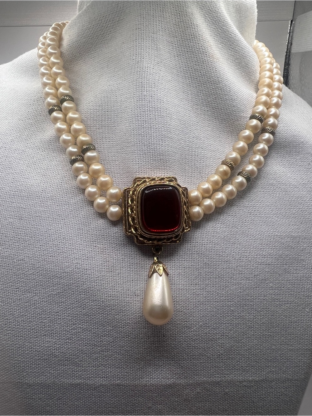Vintage 1928 Pearl Double strand Necklace with red glass pendant and pearl - Picture 2 of 10